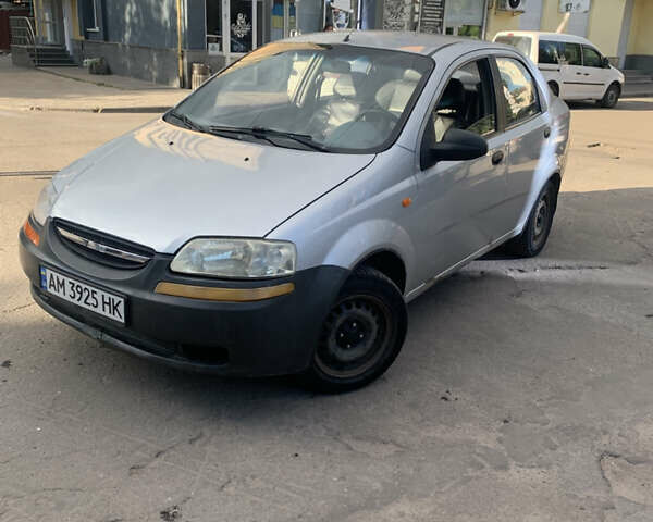 Сірий Шевроле Авео, об'ємом двигуна 1.5 л та пробігом 292 тис. км за 2899 $, фото 4 на Automoto.ua