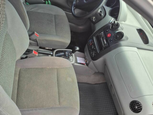 Серый Шевроле Авео, объемом двигателя 1.5 л и пробегом 266 тыс. км за 2100 $, фото 4 на Automoto.ua