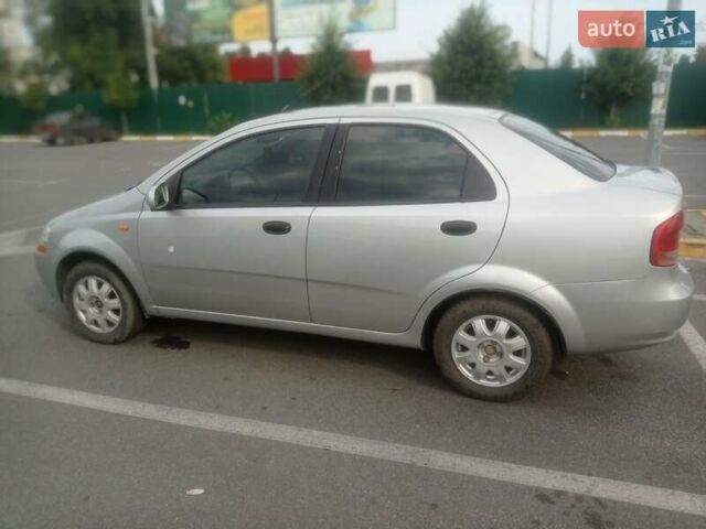 Серый Шевроле Авео, объемом двигателя 1.5 л и пробегом 142 тыс. км за 2850 $, фото 5 на Automoto.ua