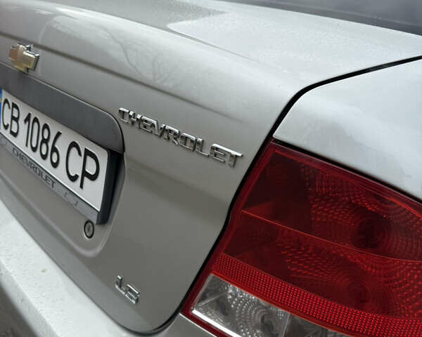 Сірий Шевроле Авео, об'ємом двигуна 1.5 л та пробігом 229 тис. км за 4000 $, фото 18 на Automoto.ua