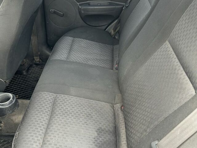 Серый Шевроле Авео, объемом двигателя 1.5 л и пробегом 167 тыс. км за 1299 $, фото 5 на Automoto.ua