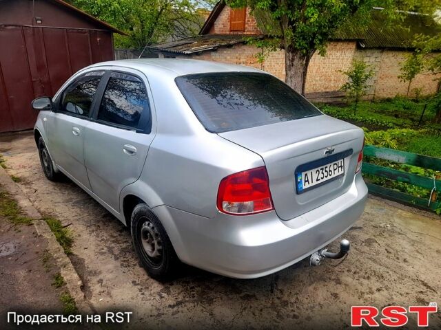 Серый Шевроле Авео, объемом двигателя 1.5 л и пробегом 230 тыс. км за 2500 $, фото 3 на Automoto.ua