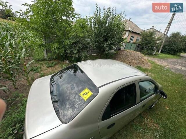 Серый Шевроле Авео, объемом двигателя 1.5 л и пробегом 143 тыс. км за 3500 $, фото 6 на Automoto.ua