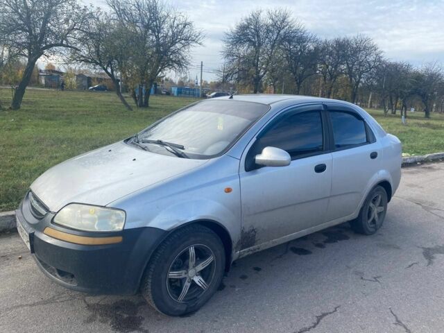 Серый Шевроле Авео, объемом двигателя 1.5 л и пробегом 355 тыс. км за 2200 $, фото 4 на Automoto.ua