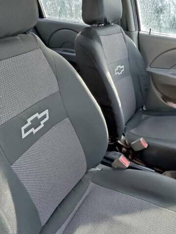 Серый Шевроле Авео, объемом двигателя 1.5 л и пробегом 220 тыс. км за 2700 $, фото 8 на Automoto.ua