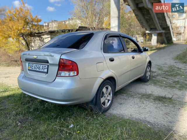 Серый Шевроле Авео, объемом двигателя 1.5 л и пробегом 141 тыс. км за 2200 $, фото 3 на Automoto.ua