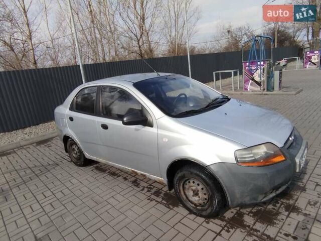 Серый Шевроле Авео, объемом двигателя 0 л и пробегом 165 тыс. км за 2400 $, фото 7 на Automoto.ua