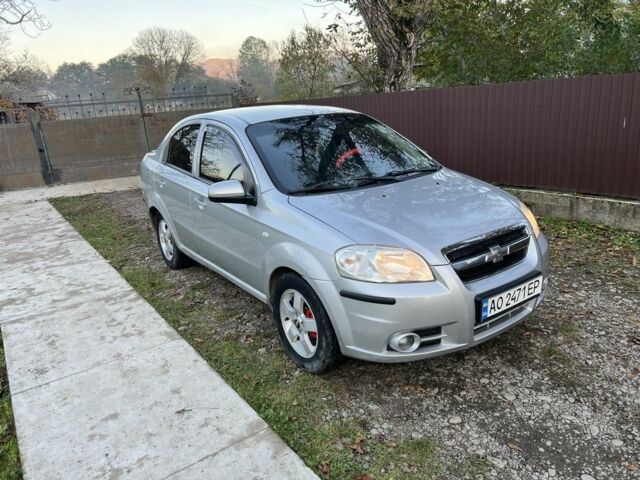 Сірий Шевроле Авео, об'ємом двигуна 1.4 л та пробігом 220 тис. км за 2600 $, фото 1 на Automoto.ua