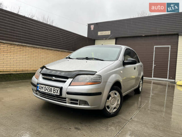 Серый Шевроле Авео, объемом двигателя 1.5 л и пробегом 173 тыс. км за 2800 $, фото 4 на Automoto.ua