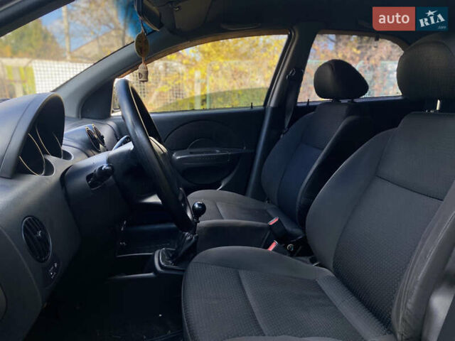 Серый Шевроле Авео, объемом двигателя 1.5 л и пробегом 141 тыс. км за 2200 $, фото 15 на Automoto.ua