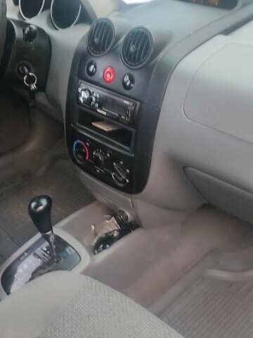 Сірий Шевроле Авео, об'ємом двигуна 1.5 л та пробігом 260 тис. км за 2500 $, фото 17 на Automoto.ua