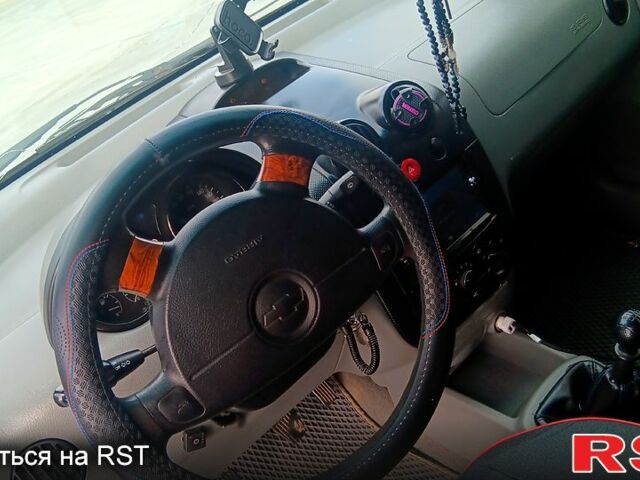 Серый Шевроле Авео, объемом двигателя 1.5 л и пробегом 0 тыс. км за 3400 $, фото 5 на Automoto.ua