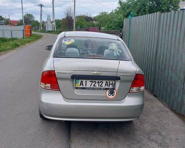 Сірий Шевроле Авео, об'ємом двигуна 1.5 л та пробігом 179 тис. км за 1500 $, фото 2 на Automoto.ua