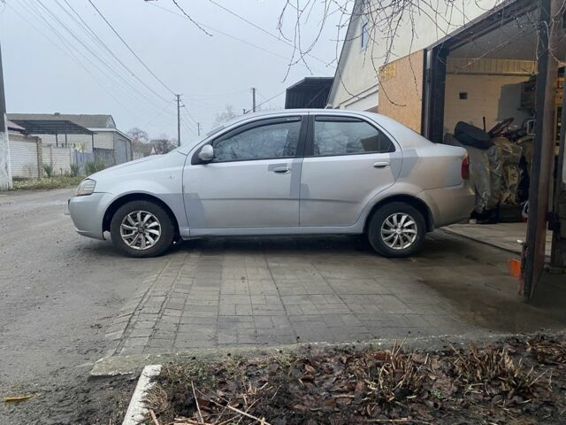 Серый Шевроле Авео, объемом двигателя 1.5 л и пробегом 488 тыс. км за 2200 $, фото 5 на Automoto.ua
