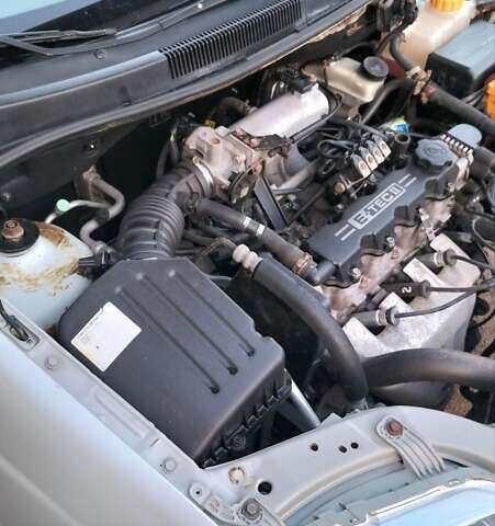 Серый Шевроле Авео, объемом двигателя 1.5 л и пробегом 259 тыс. км за 2000 $, фото 21 на Automoto.ua