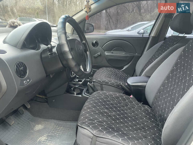 Серый Шевроле Авео, объемом двигателя 1.5 л и пробегом 97 тыс. км за 3650 $, фото 18 на Automoto.ua