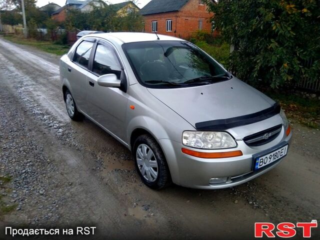 Серый Шевроле Авео, объемом двигателя 1.5 л и пробегом 306 тыс. км за 3000 $, фото 1 на Automoto.ua