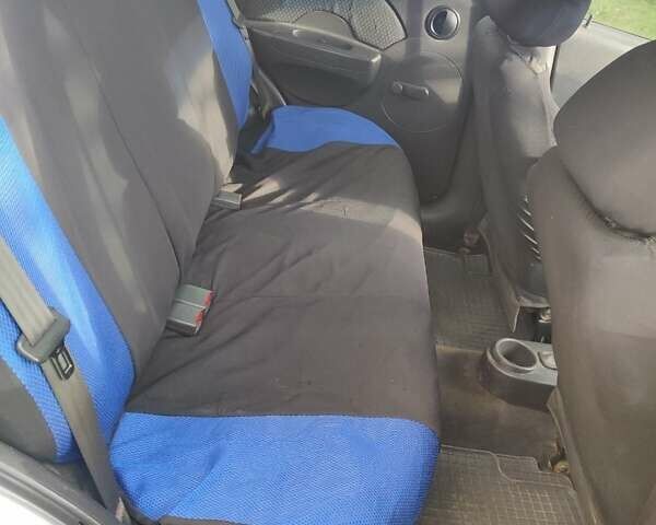 Сірий Шевроле Авео, об'ємом двигуна 1.5 л та пробігом 225 тис. км за 2008 $, фото 6 на Automoto.ua