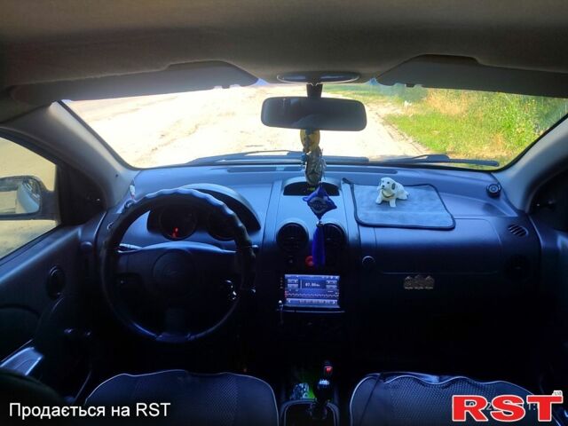 Серый Шевроле Авео, объемом двигателя 1.5 л и пробегом 300 тыс. км за 3000 $, фото 6 на Automoto.ua