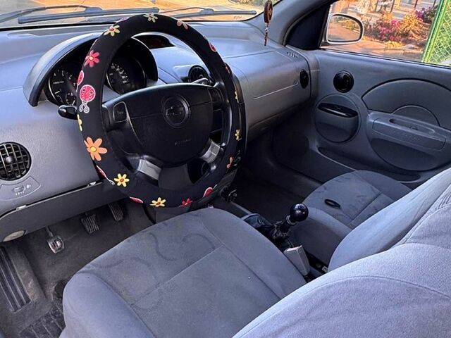 Серый Шевроле Авео, объемом двигателя 1.5 л и пробегом 0 тыс. км за 3200 $, фото 6 на Automoto.ua