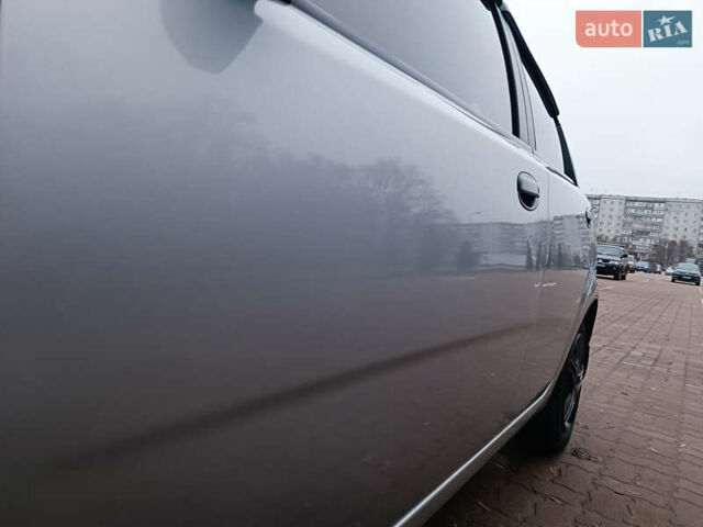 Серый Шевроле Авео, объемом двигателя 1.5 л и пробегом 97 тыс. км за 3650 $, фото 4 на Automoto.ua