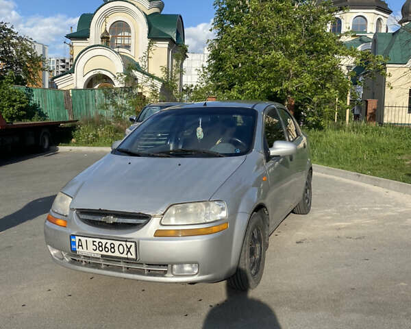 Сірий Шевроле Авео, об'ємом двигуна 1.5 л та пробігом 330 тис. км за 2600 $, фото 2 на Automoto.ua