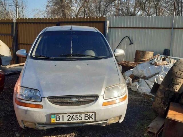 Серый Шевроле Авео, объемом двигателя 1.5 л и пробегом 320 тыс. км за 2000 $, фото 4 на Automoto.ua