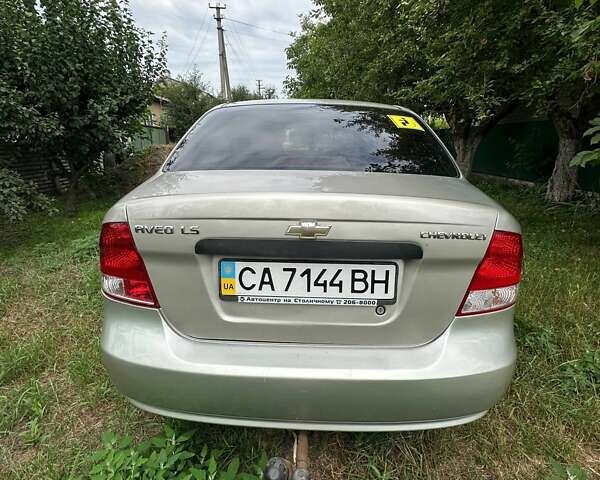 Серый Шевроле Авео, объемом двигателя 1.5 л и пробегом 143 тыс. км за 3500 $, фото 5 на Automoto.ua