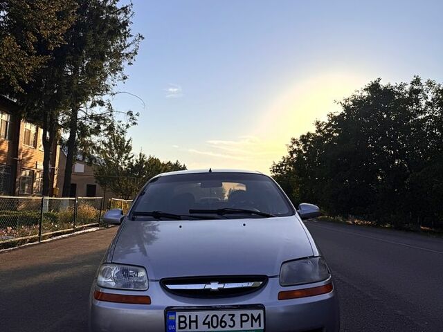 Серый Шевроле Авео, объемом двигателя 1.5 л и пробегом 0 тыс. км за 3200 $, фото 1 на Automoto.ua