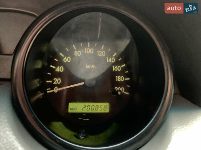 Серый Шевроле Авео, объемом двигателя 1.5 л и пробегом 200 тыс. км за 4300 $, фото 2 на Automoto.ua