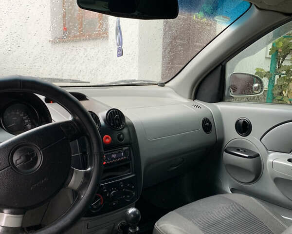 Серый Шевроле Авео, объемом двигателя 1.5 л и пробегом 200 тыс. км за 4300 $, фото 18 на Automoto.ua
