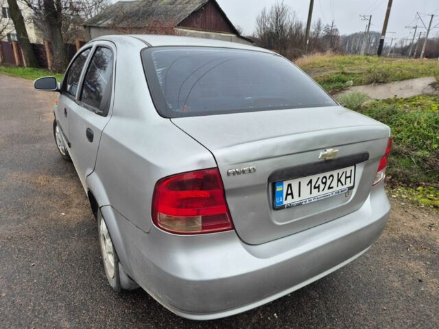 Серый Шевроле Авео, объемом двигателя 1.5 л и пробегом 266 тыс. км за 2100 $, фото 1 на Automoto.ua