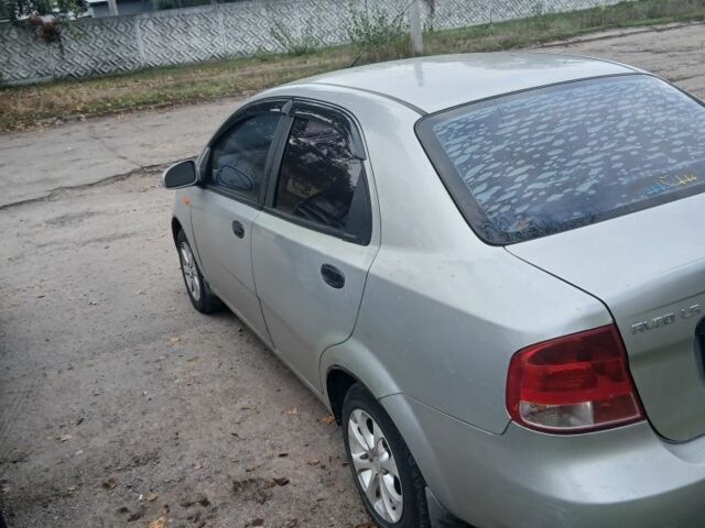 Серый Шевроле Авео, объемом двигателя 1.5 л и пробегом 3 тыс. км за 1750 $, фото 2 на Automoto.ua