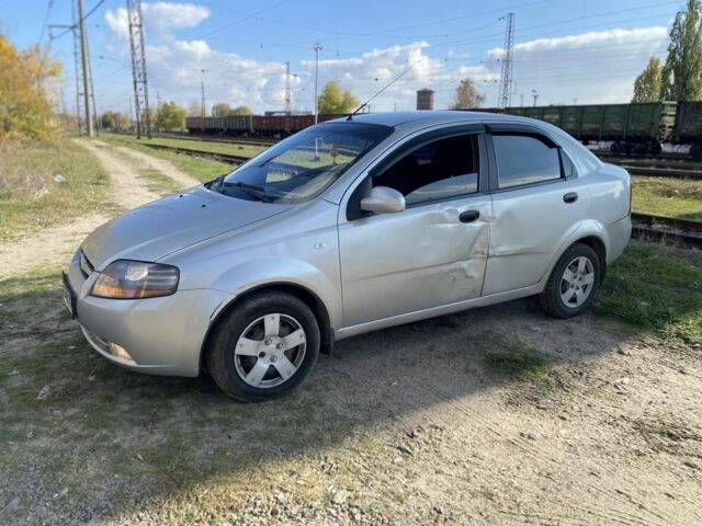Сірий Шевроле Авео, об'ємом двигуна 1.5 л та пробігом 140 тис. км за 2500 $, фото 8 на Automoto.ua