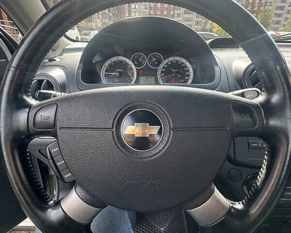 Серый Шевроле Авео, объемом двигателя 1.4 л и пробегом 187 тыс. км за 3600 $, фото 10 на Automoto.ua