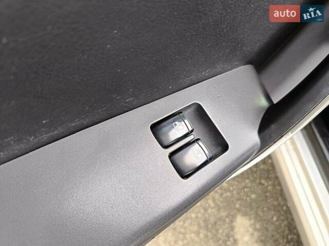Сірий Шевроле Авео, об'ємом двигуна 1.5 л та пробігом 129 тис. км за 3499 $, фото 25 на Automoto.ua