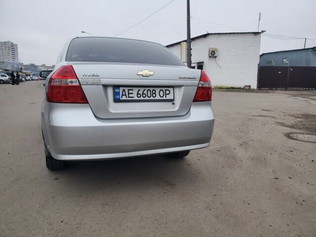 Серый Шевроле Авео, объемом двигателя 1.5 л и пробегом 202 тыс. км за 4200 $, фото 3 на Automoto.ua