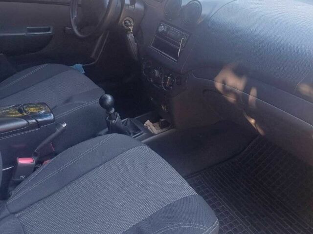 Сірий Шевроле Авео, об'ємом двигуна 1.5 л та пробігом 89 тис. км за 4300 $, фото 7 на Automoto.ua