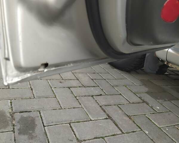 Сірий Шевроле Авео, об'ємом двигуна 1.5 л та пробігом 155 тис. км за 4099 $, фото 23 на Automoto.ua