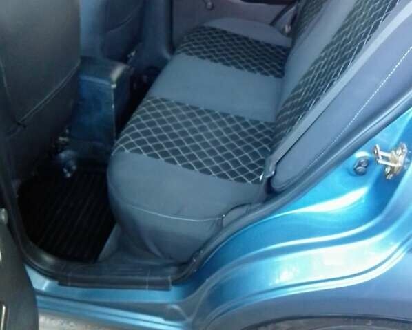 Серый Шевроле Авео, объемом двигателя 1.5 л и пробегом 232 тыс. км за 4500 $, фото 2 на Automoto.ua