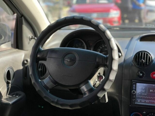 Серый Шевроле Авео, объемом двигателя 1.5 л и пробегом 193 тыс. км за 4400 $, фото 13 на Automoto.ua