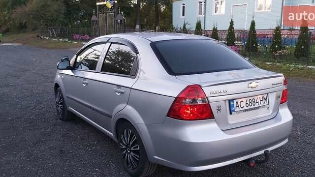 Серый Шевроле Авео, объемом двигателя 1.4 л и пробегом 171 тыс. км за 4000 $, фото 5 на Automoto.ua