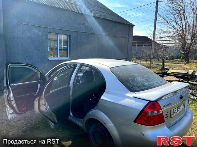 Серый Шевроле Авео, объемом двигателя 15 л и пробегом 253 тыс. км за 3500 $, фото 8 на Automoto.ua