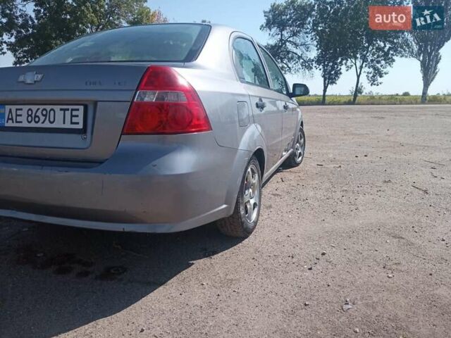 Серый Шевроле Авео, объемом двигателя 1.5 л и пробегом 415 тыс. км за 3499 $, фото 3 на Automoto.ua
