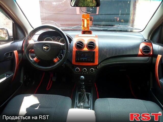 Сірий Шевроле Авео, об'ємом двигуна 1.5 л та пробігом 196 тис. км за 3400 $, фото 6 на Automoto.ua