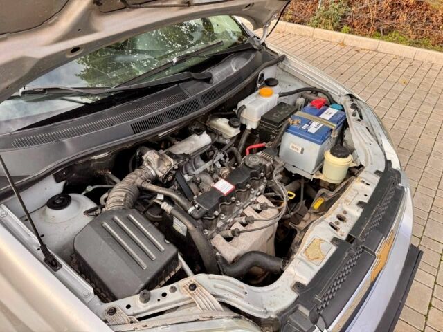 Сірий Шевроле Авео, об'ємом двигуна 1.5 л та пробігом 283 тис. км за 2900 $, фото 17 на Automoto.ua