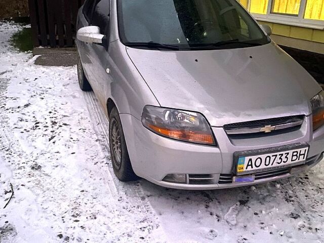Серый Шевроле Авео, объемом двигателя 1.5 л и пробегом 260 тыс. км за 2300 $, фото 1 на Automoto.ua
