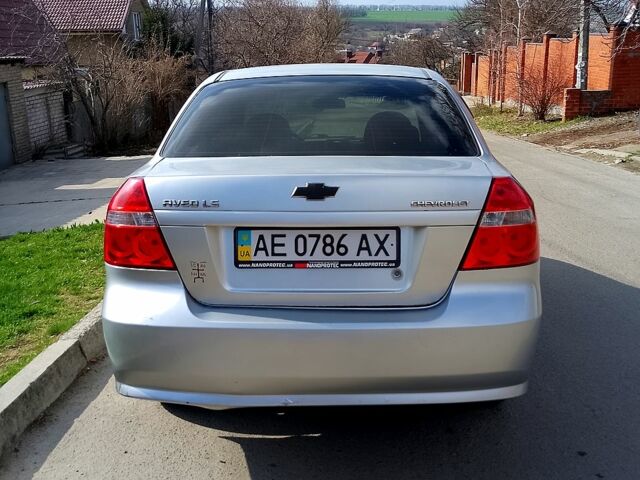 Серый Шевроле Авео, объемом двигателя 1.5 л и пробегом 195 тыс. км за 3500 $, фото 3 на Automoto.ua