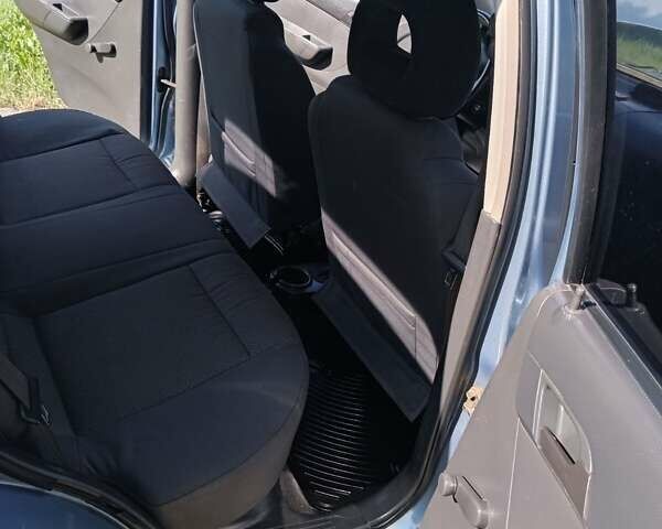 Серый Шевроле Авео, объемом двигателя 1.5 л и пробегом 180 тыс. км за 3200 $, фото 9 на Automoto.ua