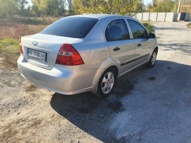 Сірий Шевроле Авео, об'ємом двигуна 1.5 л та пробігом 180 тис. км за 4500 $, фото 5 на Automoto.ua